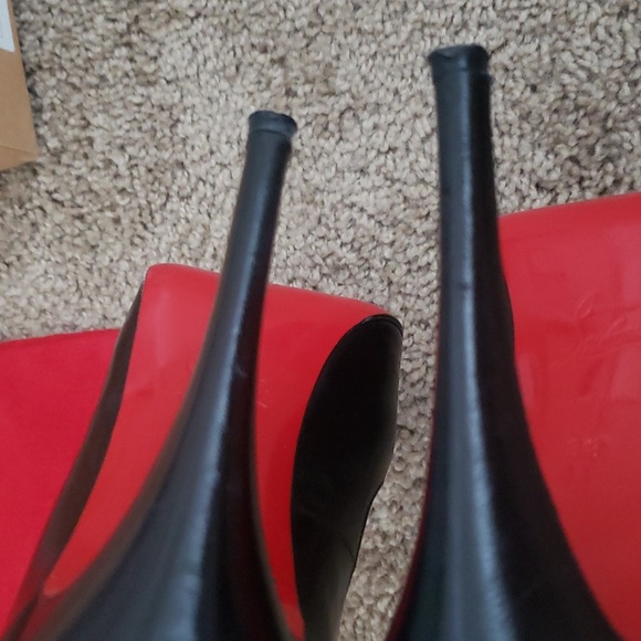 Authentic Christian Louboutin Prive Heels - Picture 4 of 6